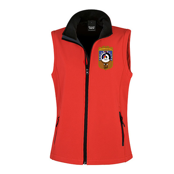 D01_r232_f_red--0-0--78c83646-8c39-4e00-82e4-a608e6e584cc