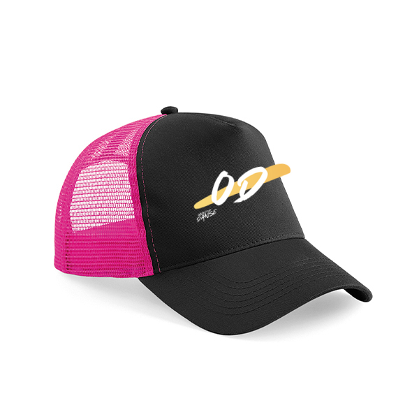 D01_bc640_black_fuchsia--0-0--4f95b388-e0c5-4782-b0b5-fd821f36eaa0